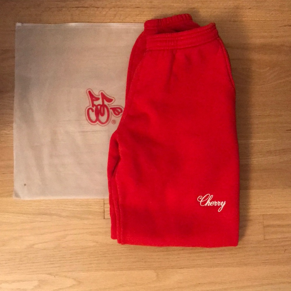 Cherry LA Sweats